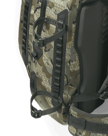 DeltaStorm 2200 Submersible Backpack | Veros