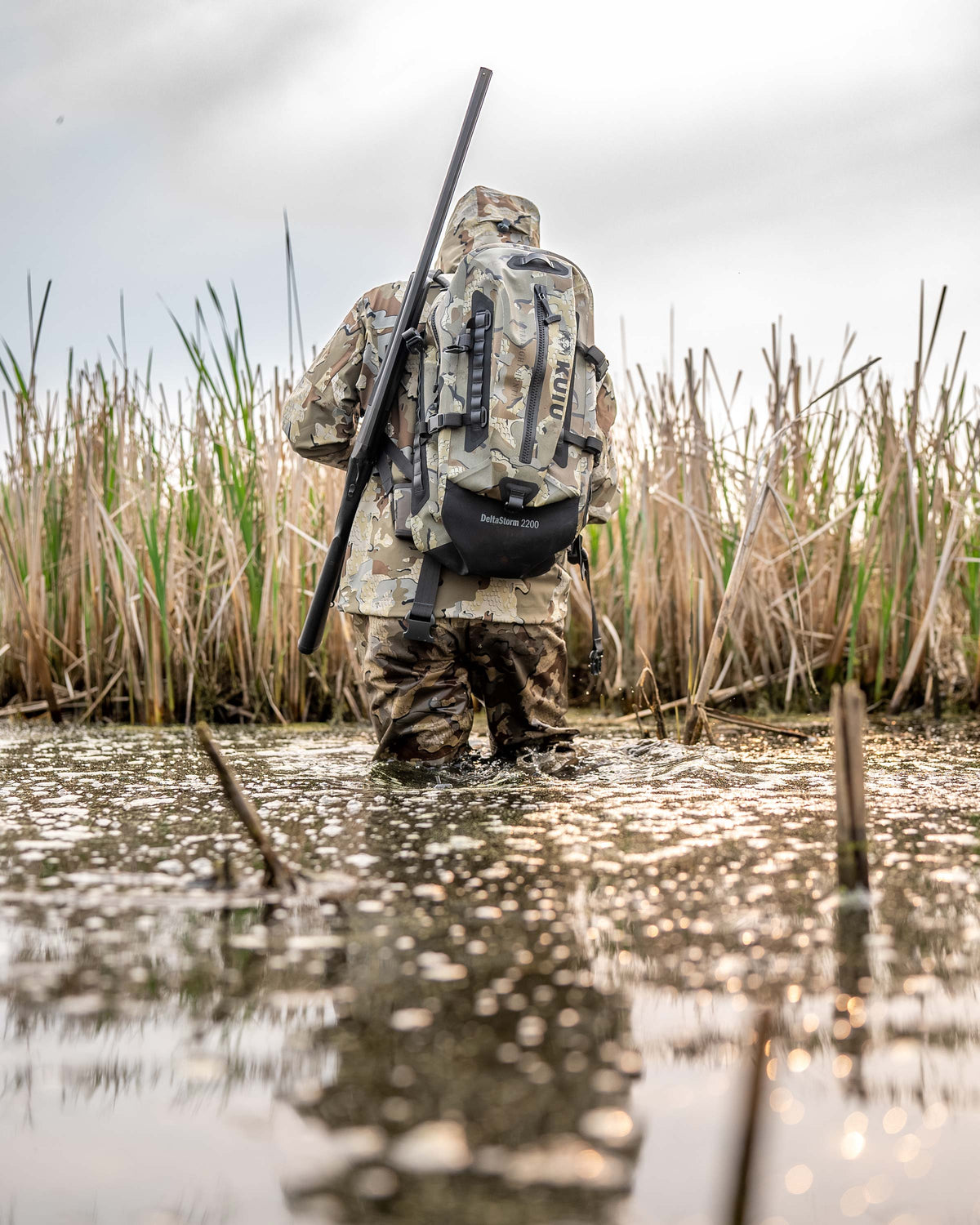 DeltaStorm 2200 Submersible Backpack | Veros